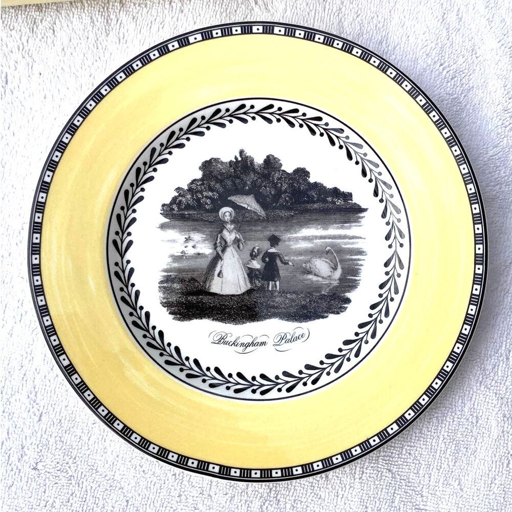 THE ROYAL COLLECTION BUCKINGHAM PALACE PLATE